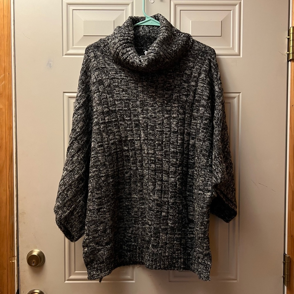 Turtleneck smock sweater